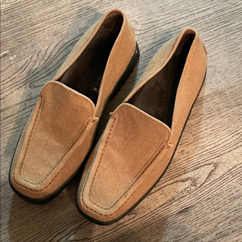 Tod's Tan Suede Loafers